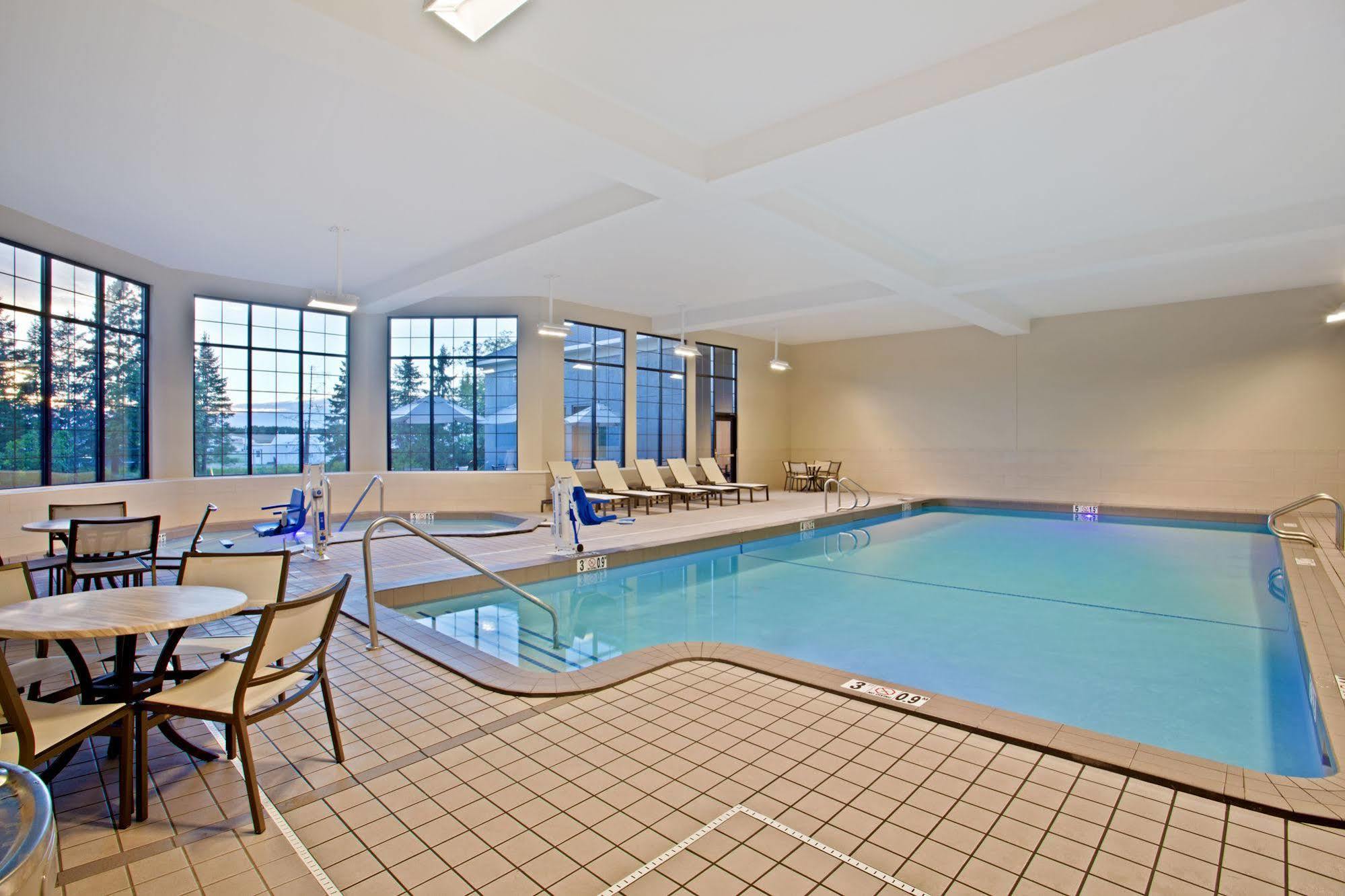 Hampton Inn Sault Ste Marie, Mi Exterior photo